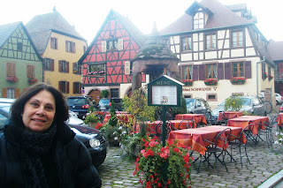 Pracinha em frente ao Hotel Schwendi