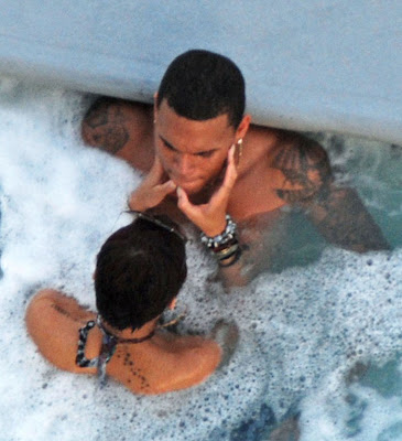 chris brown  kiss