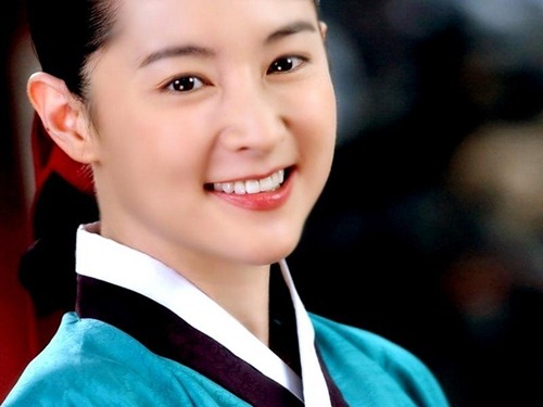 dae-jang-guem-ly-su-ve-nu-cuoi (1)