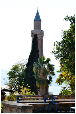 Minaret Yivli w Antalyi