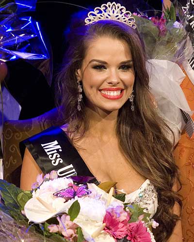 Miss Universe 2010 Contestant MISS NEW ZEALAND UNIVERSE 2010 Ria van 