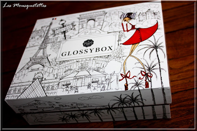 La Coquette Glossybox juillet 2015 - Les Mousquetettes©