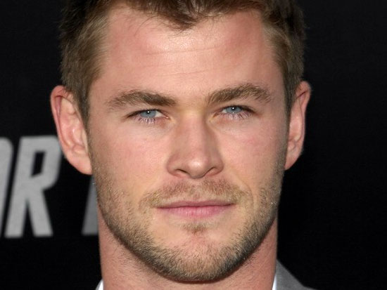 chris hemsworth married. chris hemsworth. de Chris