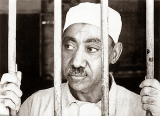 Sayyid Quthb di penjara (foto blogammar.com)