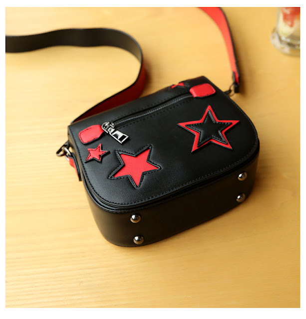 Korean version PU handbag (black)