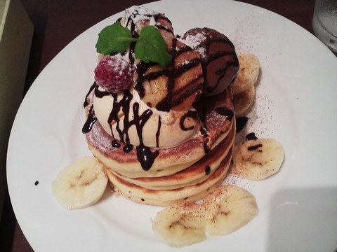 バースデーパンケーキ2 デニーズ名駅西口店