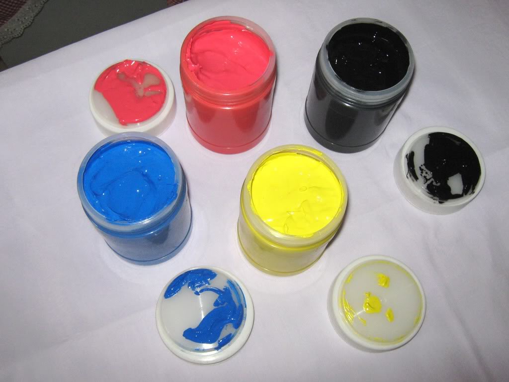  Jenis  jenis  Tinta  yang digunakan untuk menyablon kaos 