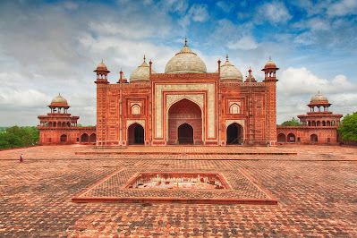 Top 10 Must-Visit Destinations in New Delhi, India for Your Next Vacation