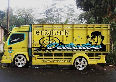 Stiker Mobil Truk - canter mania