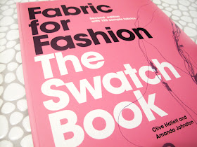 oonaballoona | laurence king review | the swatch book