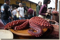 FIESTA DE SAN FROILAN Y DOMINGO DAS MOZAS DIA EL TRAJE GALLEGO 

PUESTOS DE PULPO