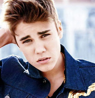 Di temukan Ganja Di Bus Yang Ditumpangi Justin Bieber