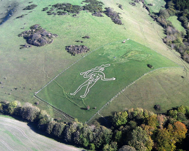 Λύθηκε το μυστήριο με τον γίγαντα του Cerne Abbas από ερευνητές της Οξφόρδης: Είναι ήρωας της ελληνικής μυθολογίας