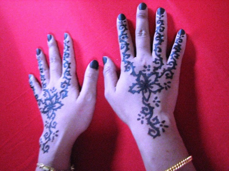 Terpopuler Gambar Henna Wisuda, Gambar Henna