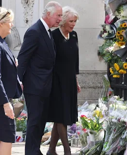 King Charles III and Queen Camilla arrived in Buckingham Palace