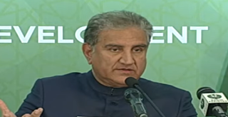 Economic cooperation will also create harmony on political issues: Shah Mehmood   Foreign Minister Shah Mehmood Qureshi addressing the 48th session of the Organization of Islamic Cooperation (PTV Screen Grab)  On the second day of the 48th session of the OIC Council of Foreign Ministers, the participants considered the challenges facing the Muslim Ummah and the promotion of unity, economic and trade relations.  The ministerial meeting also reviewed the role of Muslim countries in promoting peace, justice and harmony.   Addressing the concluding session of the OIC, Foreign Minister Shah Mehmood Qureshi said that he was grateful to all the delegations for their participation in the OIC Conference.  He added that more needs to be done to address Islamophobia. Cooperation between Muslim countries in the field of science and technology must be increased. Pakistan will continue to work with OIC member states to enhance cooperation in the Muslim world.    The implementation of the resolutions passed at the conference will be ensured. There is a need to promote unity among OIC member states. Pakistan will soon share a paper to promote peace. We have to deal with the problems facing the Muslims of Kashmir, Palestine and Myanmar.  The Foreign Minister said that the role of OIC as the second largest international organization would have to be enhanced and cooperation between the two countries was crucial for this.  He said that the organization has to expand its scope for peace and security and for this Pakistan would play its positive role.  He said that the 18th Trade Fair would also be held this year to further enhance trade and economic cooperation, which would eventually lead to harmonization in political issues as well.  He hoped that Pakistan would continue to take concrete steps for the decisions to be taken from the platform of the Organization of Islamic Cooperation.  He further said that a declaration has been issued on Kashmir and an action plan has also been drawn up under which the member countries would meet regularly and monitor the situation in Kashmir. '  The Foreign Minister said that despite the resolutions, the Kashmir issue is still unresolved.  "For the first time, the Chinese foreign minister attended an OIC meeting, with a total of 46 ministerial delegations and 800 delegates attending," he said.  Shah Mehmood Qureshi said that China wants to invest in OIC countries which is close to 400 400 billion.   Referring to the war between Russia and Ukraine, Shah Mehmood Qureshi said that China, along with the OIC, had expressed its desire to play a mediating role in ending the ongoing war in Europe.  The Pakistani Foreign Minister said that he was going to visit Beijing in the next few days at the invitation of the Chinese Foreign Minister.  Replying to a question, Shah Mehmood Qureshi said that he briefed the US delegation in detail about China's participation in the OIC Summit and Pakistan's position on Ukraine.  He added that the OIC member states would meet from time to time to discuss the situation in Indian-administered Jammu and Kashmir and the human rights violations there, as well as to take them to the world. ۔  According to Shah Mehmood Qureshi, the OIC liaison group also recommended the appointment of a special representative of the organization for Indian-administered Jammu and Kashmir and the formation of a human rights commission.  Shah Mehmood Qureshi said that the extraordinary meeting of OIC foreign ministers on Afghanistan in December last year had eased sanctions on the war-torn country.  The OIC Council of Foreign Ministers passed 140 resolutions on Kashmir, Palestine, Islamophobia, corruption, money laundering, Ukraine-Russia war and many more.  The meeting also passed a resolution congratulating Pakistan on the 75th anniversary of the resolution.  OIC Secretary General Hussain Ibrahim Taha told a news briefing that the OIC was ready to work with the United States to tackle Islamophobia.  "We have made it clear that the right to vote is the right of Kashmiris."  According to him, a special envoy has been appointed for Afghanistan. One million dollars has been received from Nigeria for the Afghan fund.