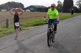Picture: A competitor in the Keyo Brigg Sprint Triathlon 2018 - held in September - does his Sir Mo Farah impression in the 10k section on Cadney Road - see Nigel Fisher's Brigg Blog