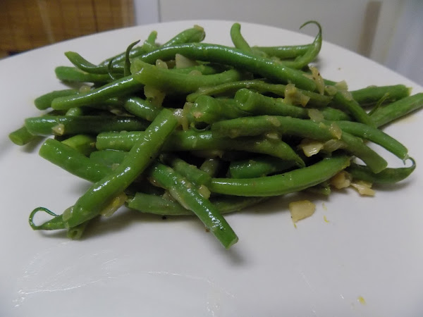 Necessity is the mother of stepping out of your comfort zone(green beans with citrus butter sauce)