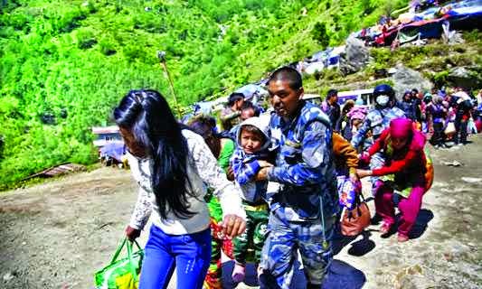 এশিয়ার বড় বড় পতিতালয়ের দালালরা এখন নেপালে, ত্রাণকর্মীর ছদ্মবেশে যৌনকর্মী পাচার