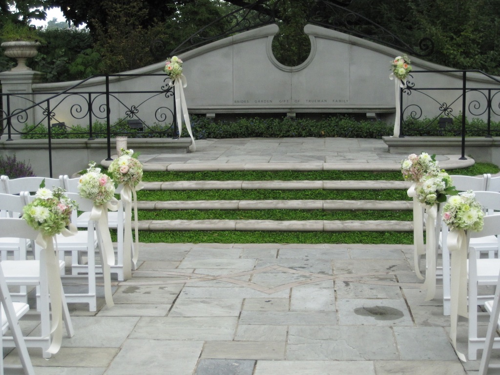 lemon wedding aisle decorations