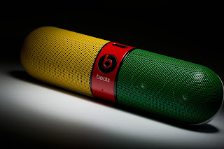 BEATS PILL XL SPEAKERS MAY CATCH FIRE – APPLE RECALLS