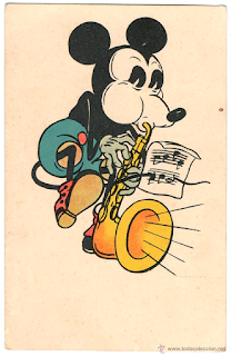 Mickey Mouse y Saxofón