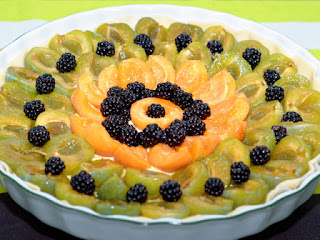 Tartes aux prunes, abricots et mûres