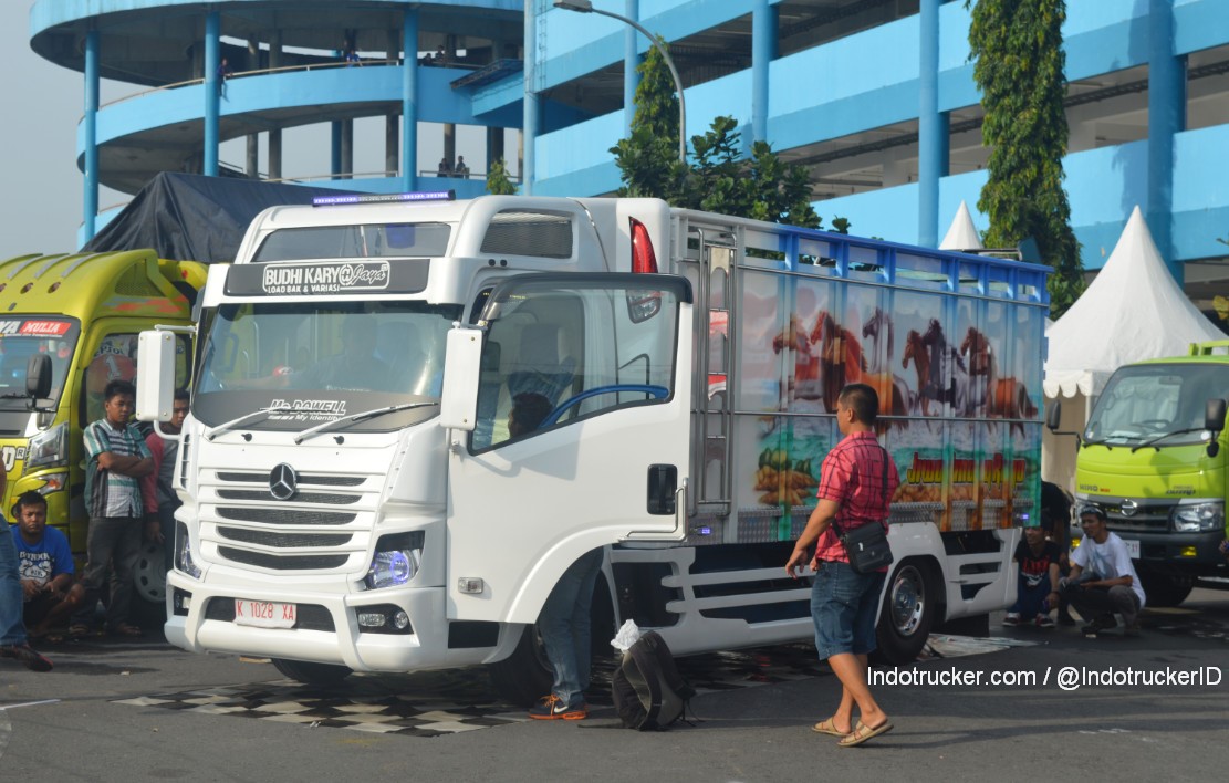 Variasi Mobil  Truk Isuzu  Terbaru Sobat Modifikasi 