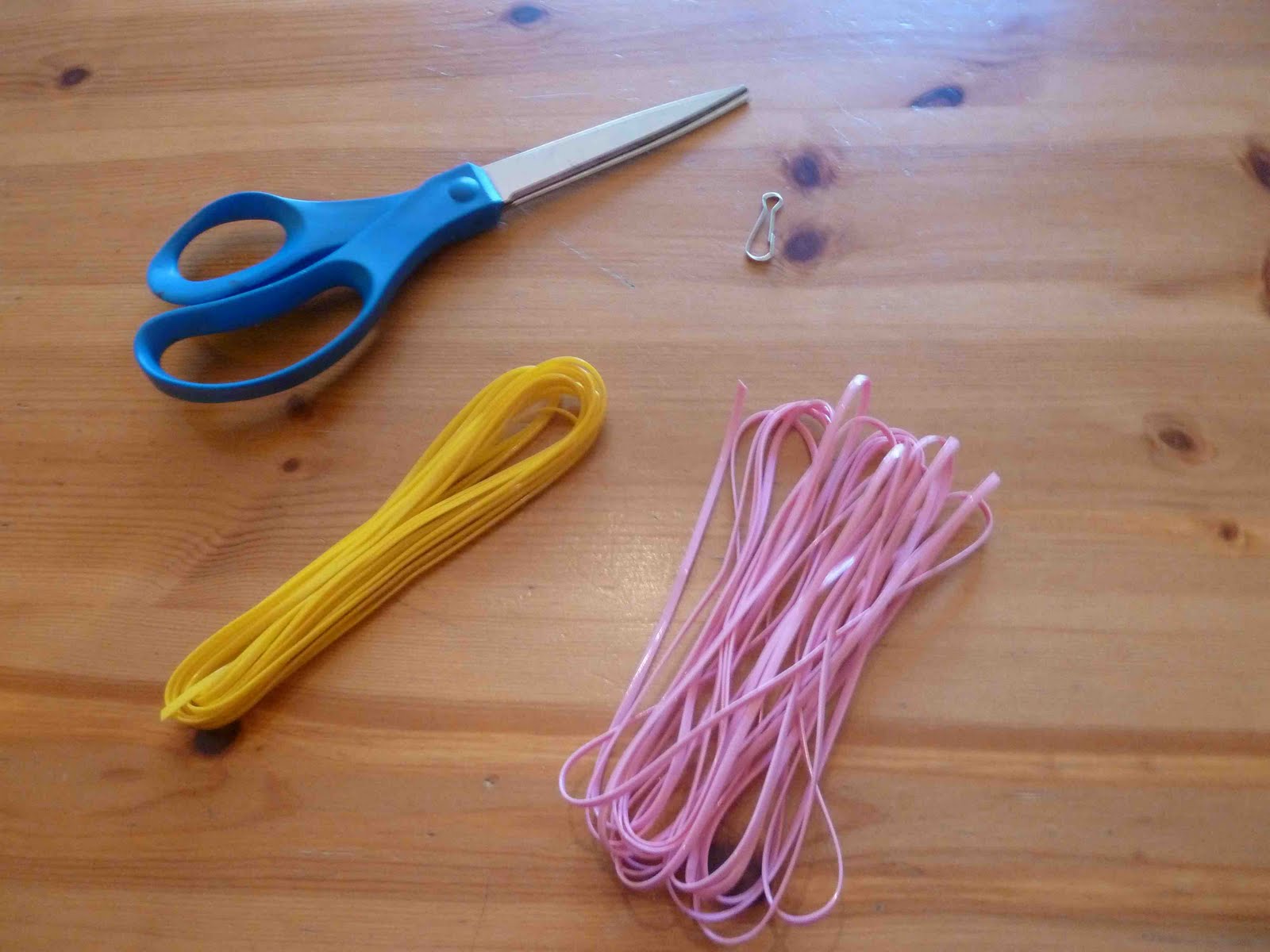 make52: Project 25: Four-Strand Lanyard