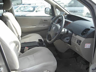 2002 Toyota Noah