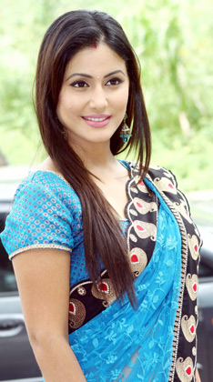 Hina Khan HD Wallpapers Free Download