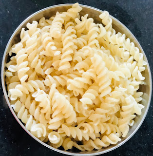 easy-pasta-recipe-step-1(1)