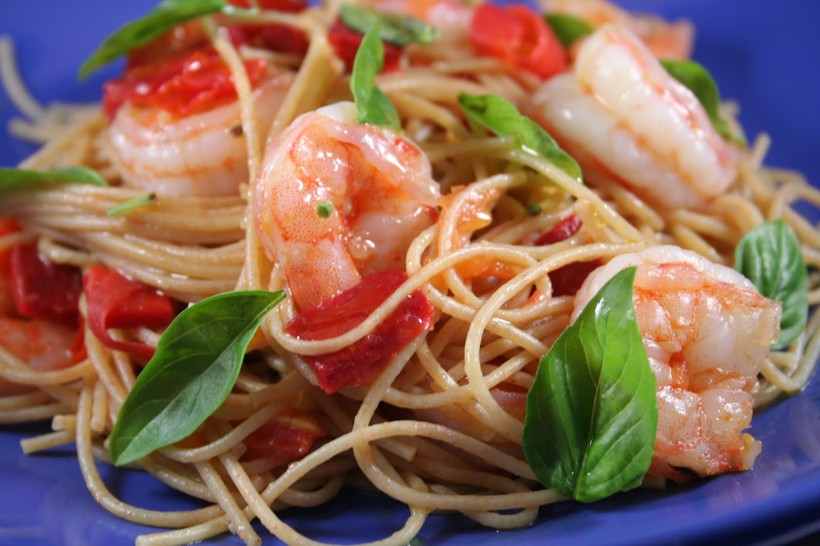 Crostini and Chianti: Shrimp and Red Pepper Pasta