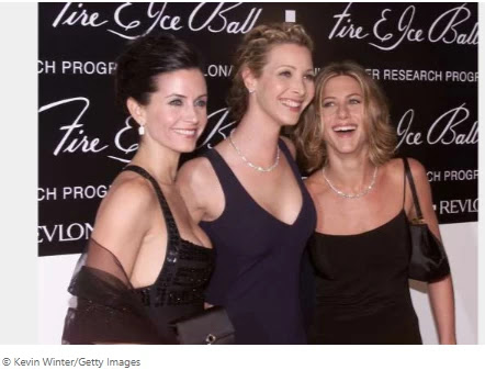 Jennifer Aniston will pay tribute to 'all the tremendous and lovely ladies