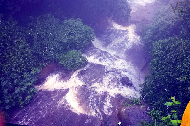 Waterfalls at Kalhatty ghat on the Ooty road