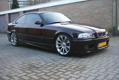 BMW 325i Pictures