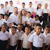 Juan Diego Guajardo y Rosalva Viera, asisten a ceremonia de graduación de los niños de los CAIC.