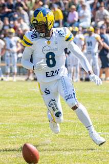 Sportfotografie American Football GFL2 Hildesheim Invaders Solingen Paladins Olaf Kerber