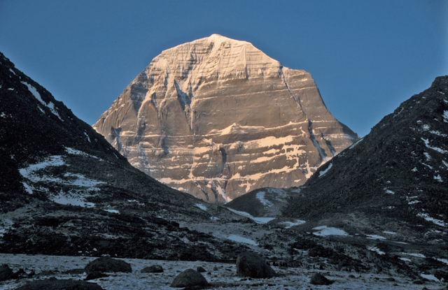 Pemandangan Gambar gunung Kailash