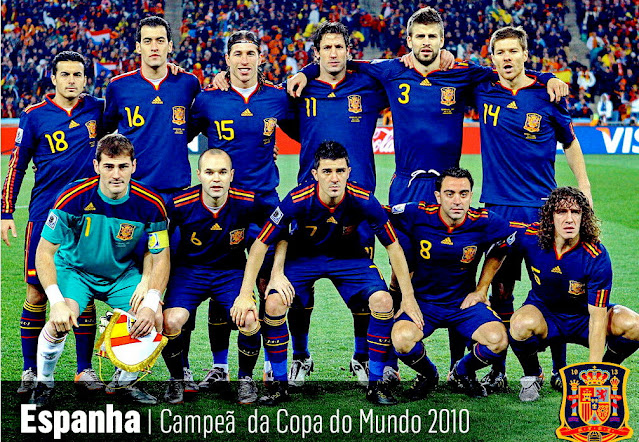 SELECCIÓN DE ESPAÑA. Temporada 2009-10. Pedro Rodríguez, Sergio Busquets, Sergio Ramos, Joan Capdevila, Gerard Piqué, Xabi Alonso. Iker Casillas, Andrés Iniesta, David Villa, Xavi Hernández y Carles Puyol. SELECCIÓN DE ESPAÑA 1 SELECCIÓN DE PAÍSES BAJOS 0 Domingo 11/07/2010, 20:30 horas. XIX Copa Mundial de Fútbol Sudáfrica 2010, Final. Johannesburgo, Sudáfrica, estadio Soccer City: 84.490 espectadores. GOLES: 1-0: 116’, Iniesta. ESPAÑA GANA EL CAMPEONATO MUNDIAL DE FÚTBOL.