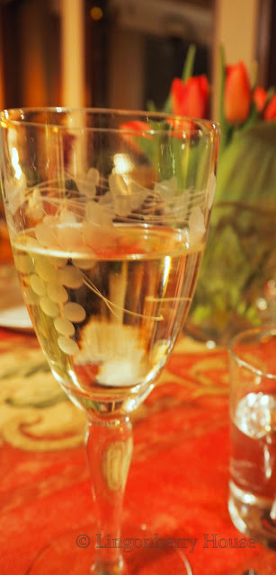 lingonberryhouse, illalliskutsu, dinner invitation, friends, ystävät