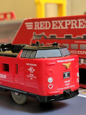 485系电车，Red Express