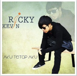 Download Lagu Ricky Kevin - Aku Tetap Aku Mp3 Single Terbaru