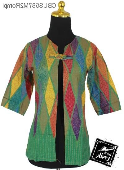  merupakan busana batik wanita dan pria dengan desain modern serta model terbaru 95+ Model Baju Batik Kerja Terbaru 2018, Subhanallah Paling KEREN 100%