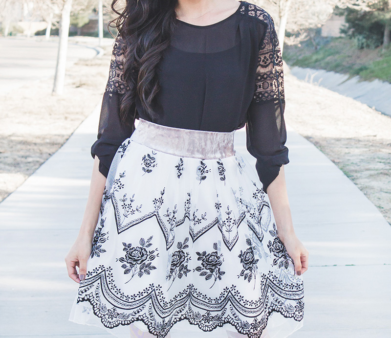 black top with tulle skirt outfit