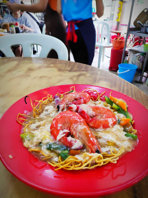 Uncle Tham Famous Fried Noodle & Rice Stall In Taman Yulek Cheras