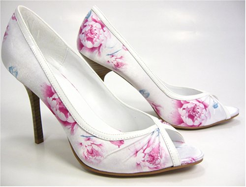 Women wedding shoes Designer women bridal shoes