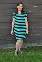 http://www.marymarthamama.com/crafty-cat/t-shirt-dress-tutorial-pattern/