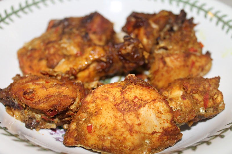 Ayam Panggang Istimewa - Azie Kitchen