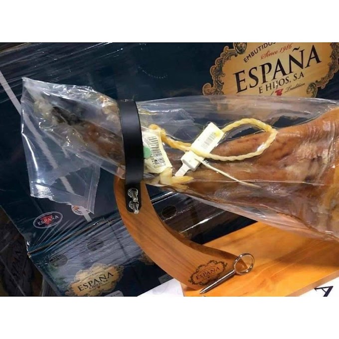 Đùi lợn đen Espana Jamon Iberico de cebo 4,5-5kg (kèm dao thớt) loại hảo hạng bay air (Date xa tít tắp)